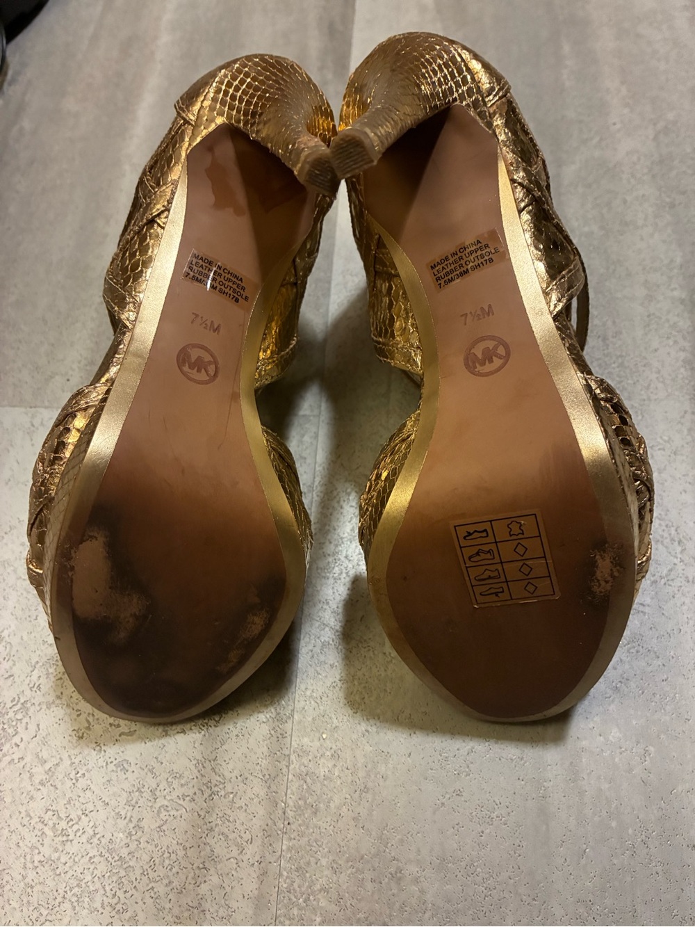 Michael Kors Gold Heels with Strappy Design Original high-heeled shoe - Picture 9 of 10